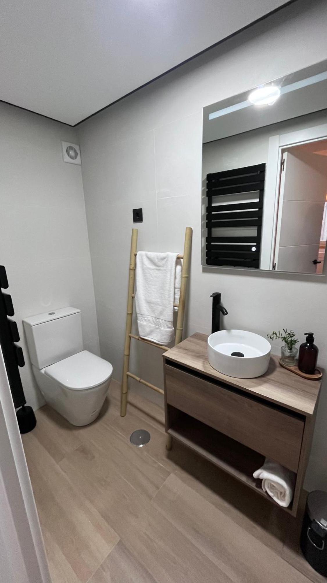Victrix Homes Leon Exterior photo